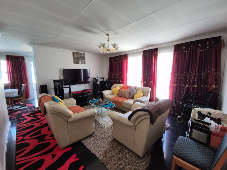 3 Bedroom Property for Sale in Kwadwesi Eastern Cape